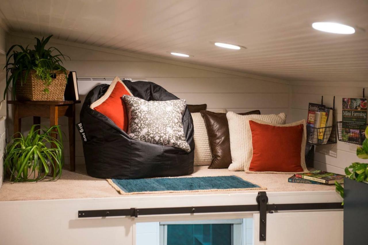 Elegant Tiny House in WacoâNear Magnolia Exterior foto