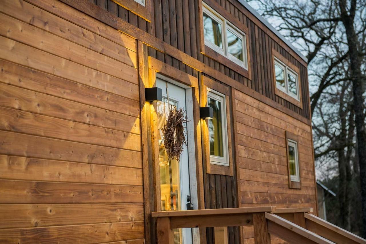 Elegant Tiny House in WacoâNear Magnolia Exterior foto